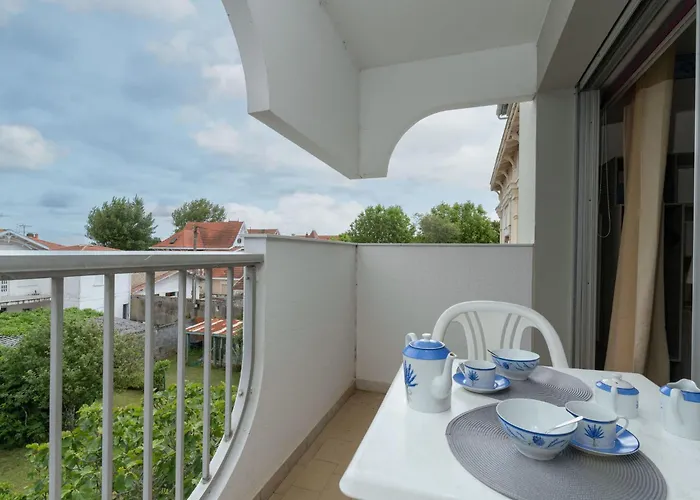 Bailli De Suffren-3 By Interhome Appartamento